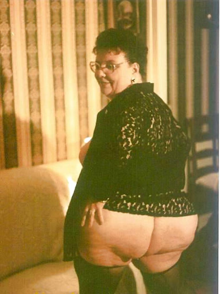 25P Grannies BBW Matures #41