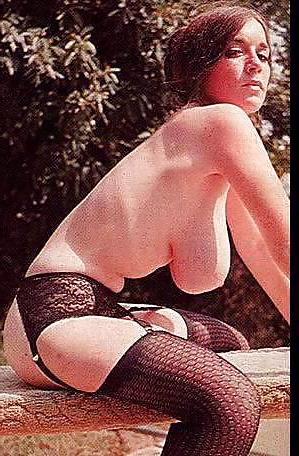 12P Retro Ladies