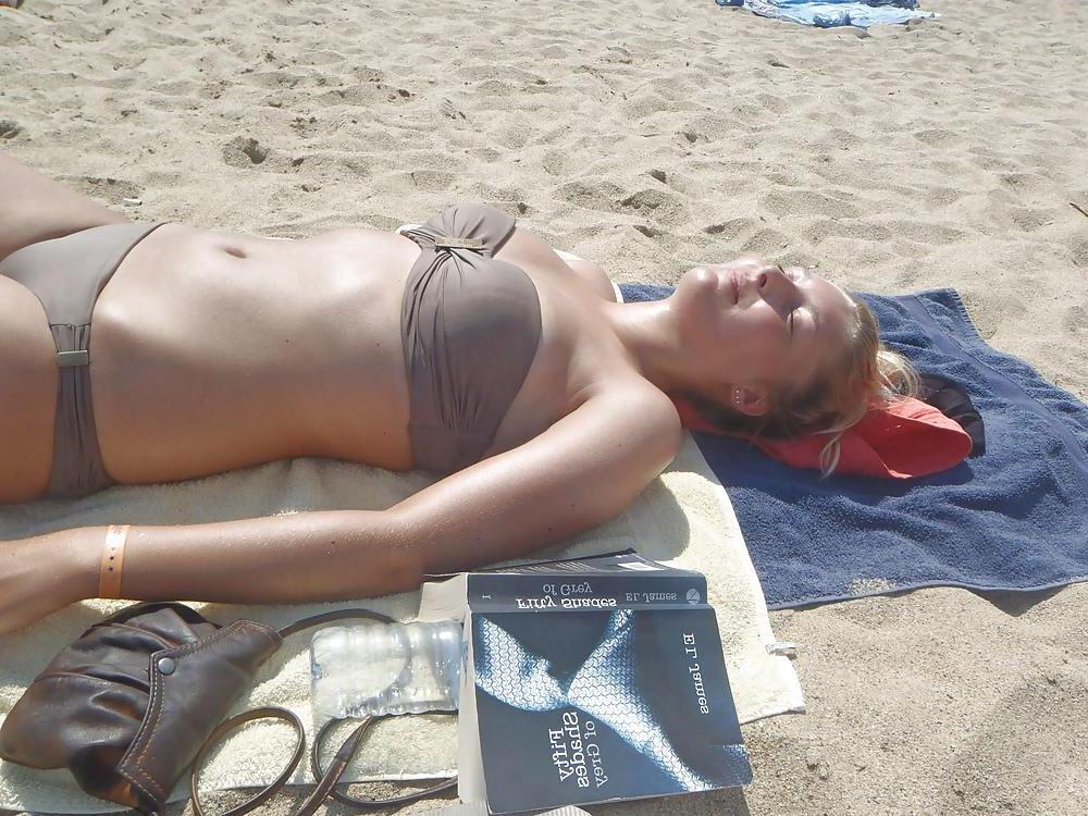10P Danish Bikini babe from Facebook