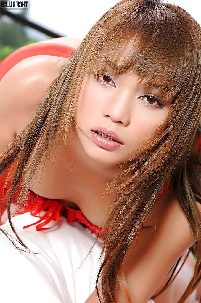 25P Asian Beauty with Braces