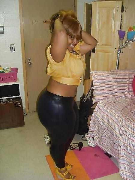 24P Big thick beautiful black booty