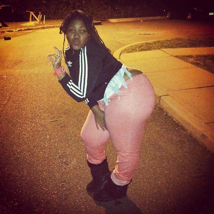 24P Big thick beautiful black booty