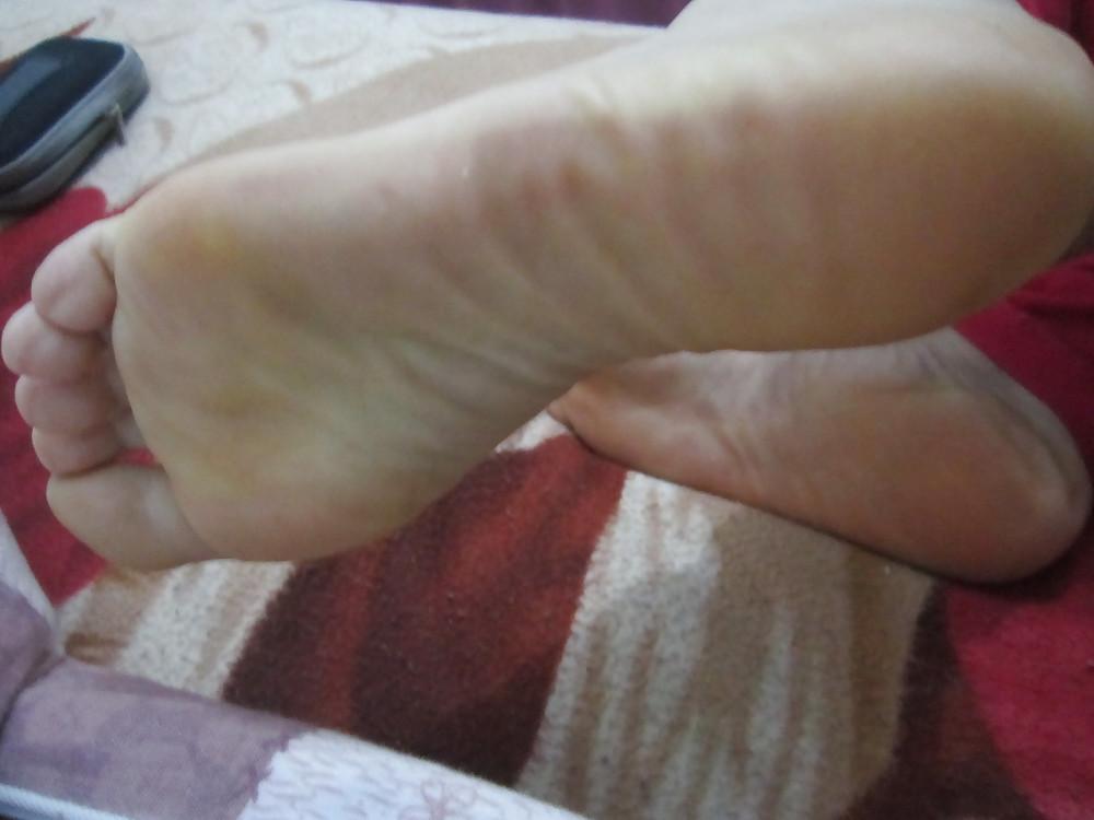 20P (1) My asian GF's feet, toes and soles! Chinese foot fetish!
