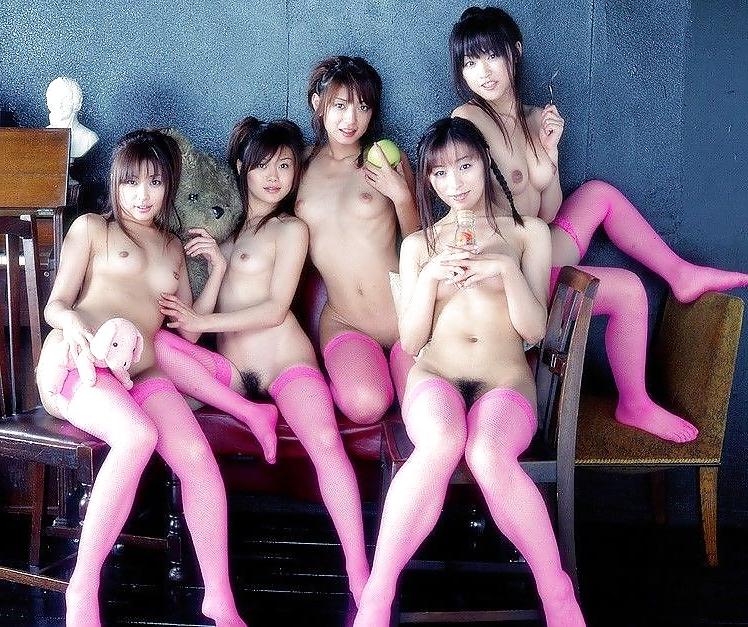 25P Some asian babes images