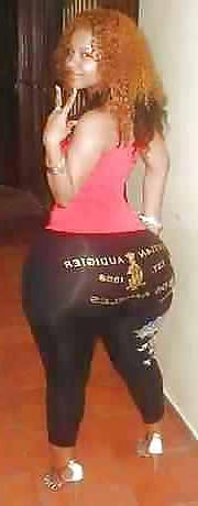 25P Thick beautiful black ass
