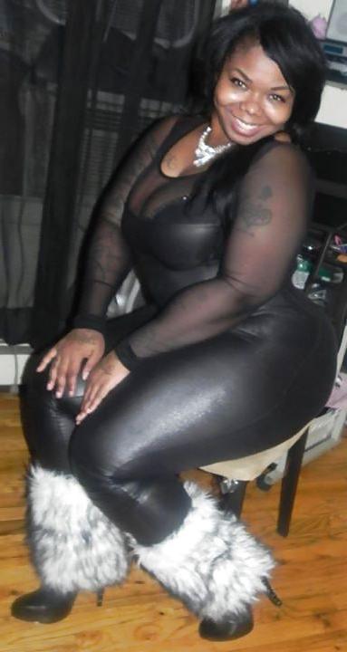 25P Thick beautiful black ass