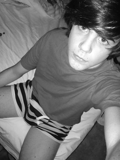 21P Underwear pics random guys