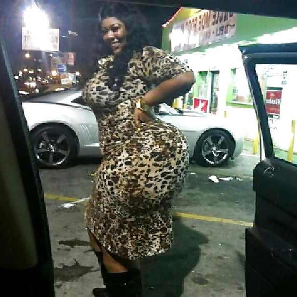 25P Big black thick booty archive