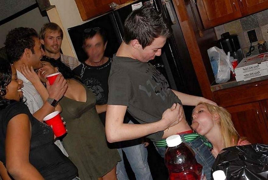 25P My Absolute Favorite!!! --  Public Fun and Sex