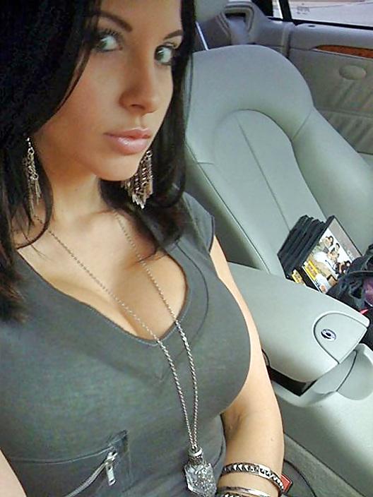 15P Sexy Cleavage 46