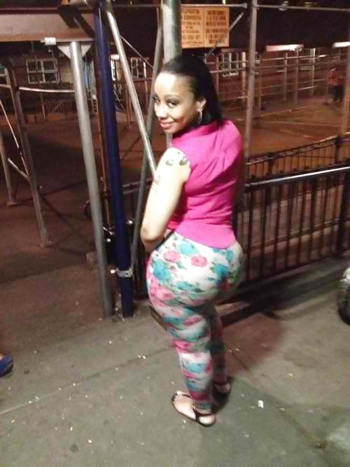 25P ALL KINDS OF MATURE BLACK WOMEN PT.36
