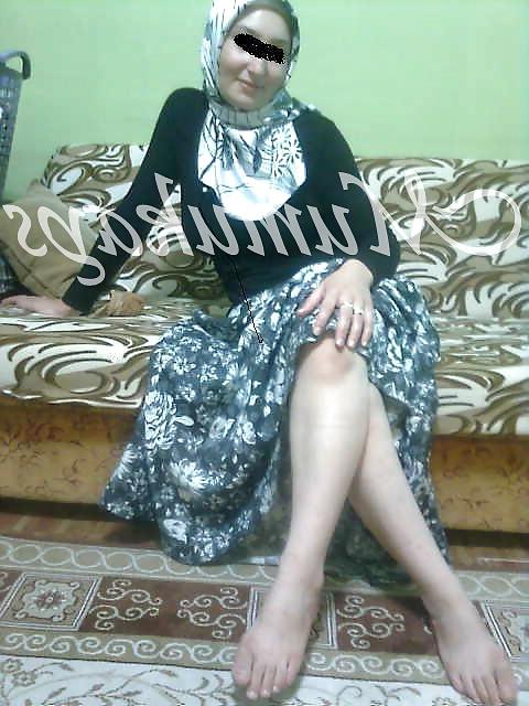 25P Turkish Turbaned Girls 
