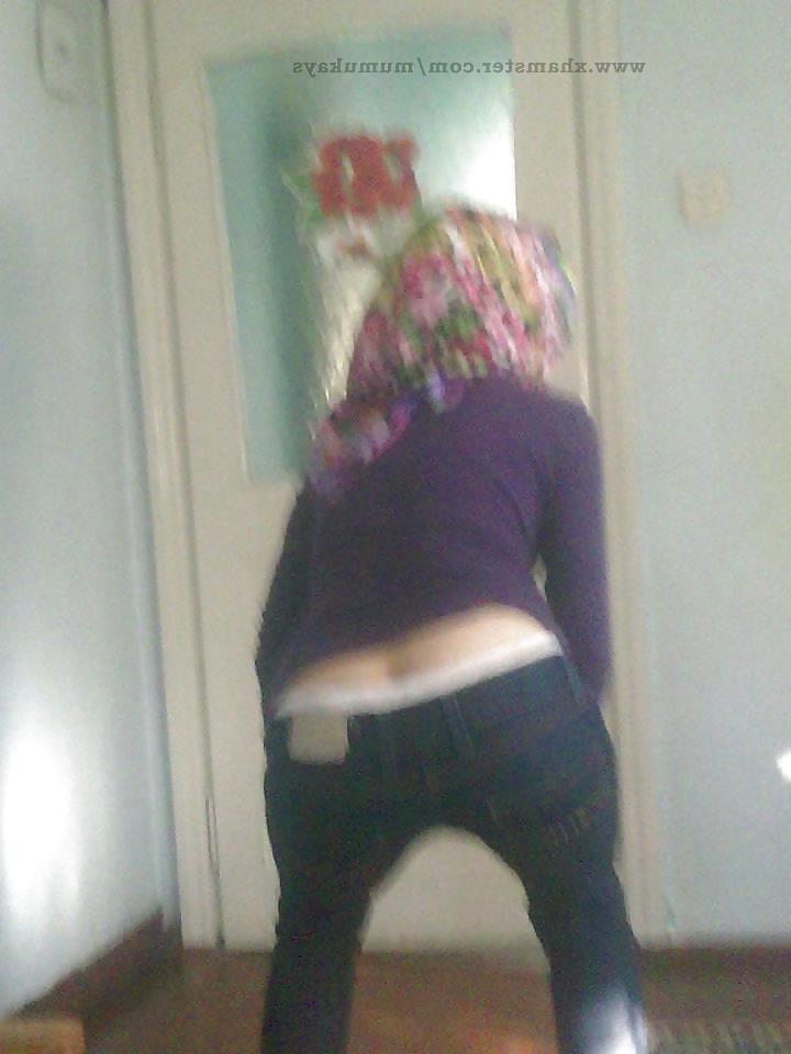 25P Turkish Turbaned Girls 