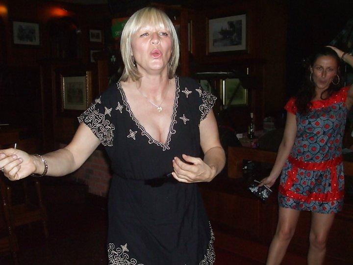 11P British Lorraine Elizabeth Thistlethwaite Leeds