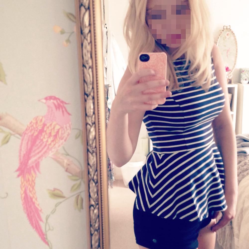 16P Chloe (Girl from my shower videos)