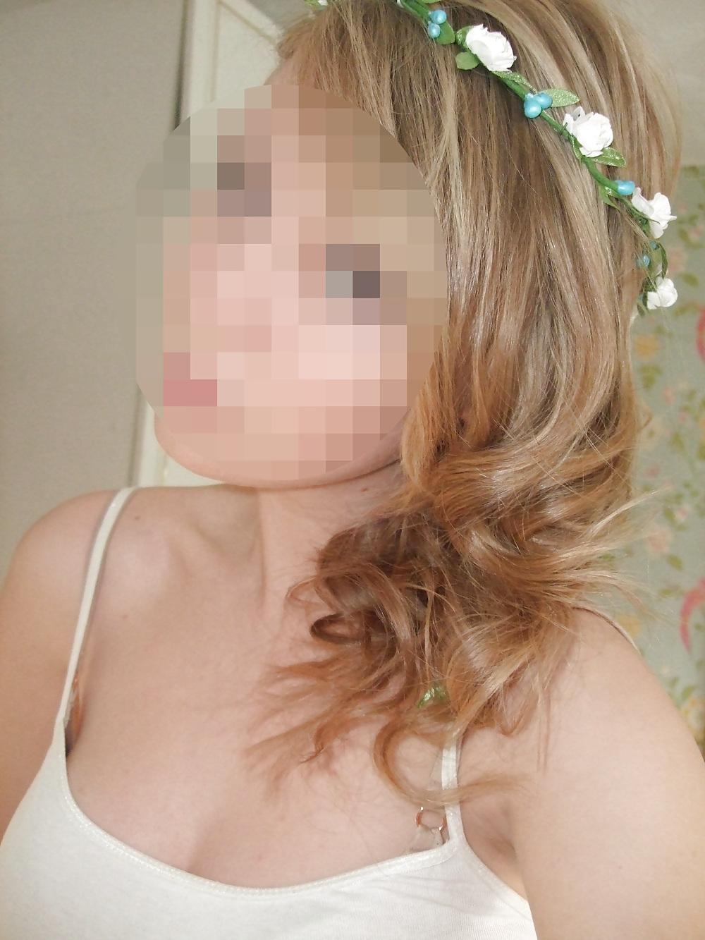 16P Chloe (Girl from my shower videos)
