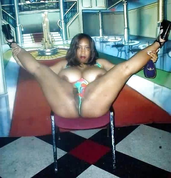25P ALL KINDS OF MATURE BLACK WOMEN PT.15