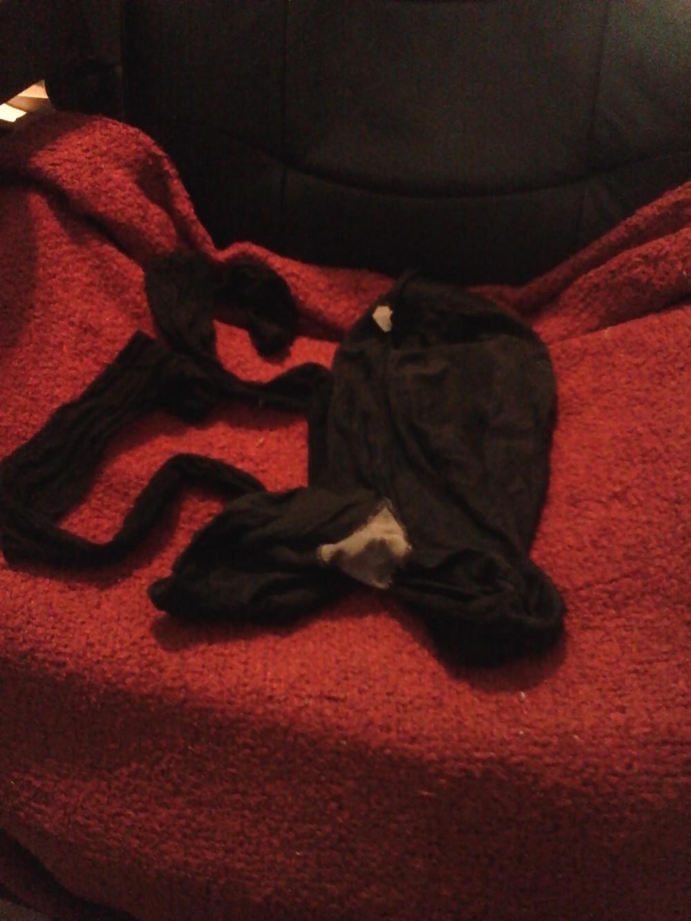 25P Underwear and posing