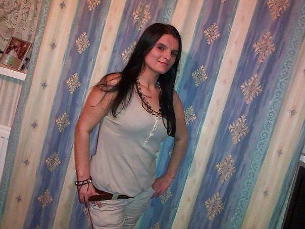 11P British Toni Louise 