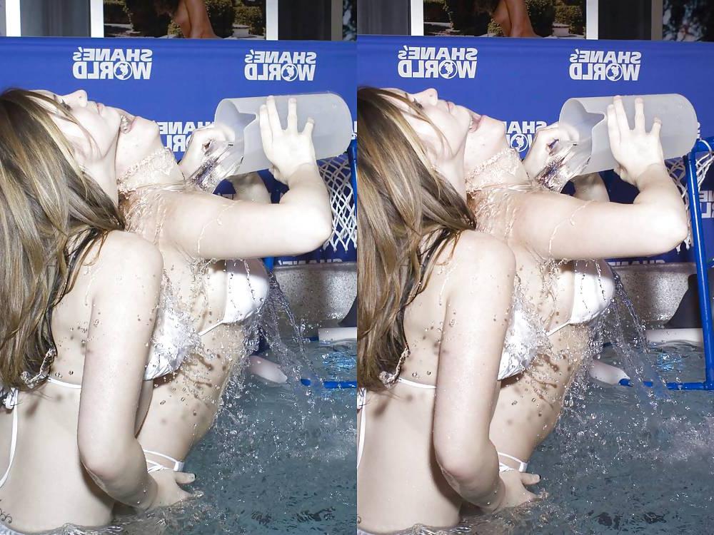 25P Beautiful women in 3d stereogram (description)