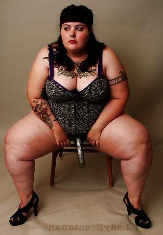 16P BBW Strapon Dommes 01 by Searcher1957
