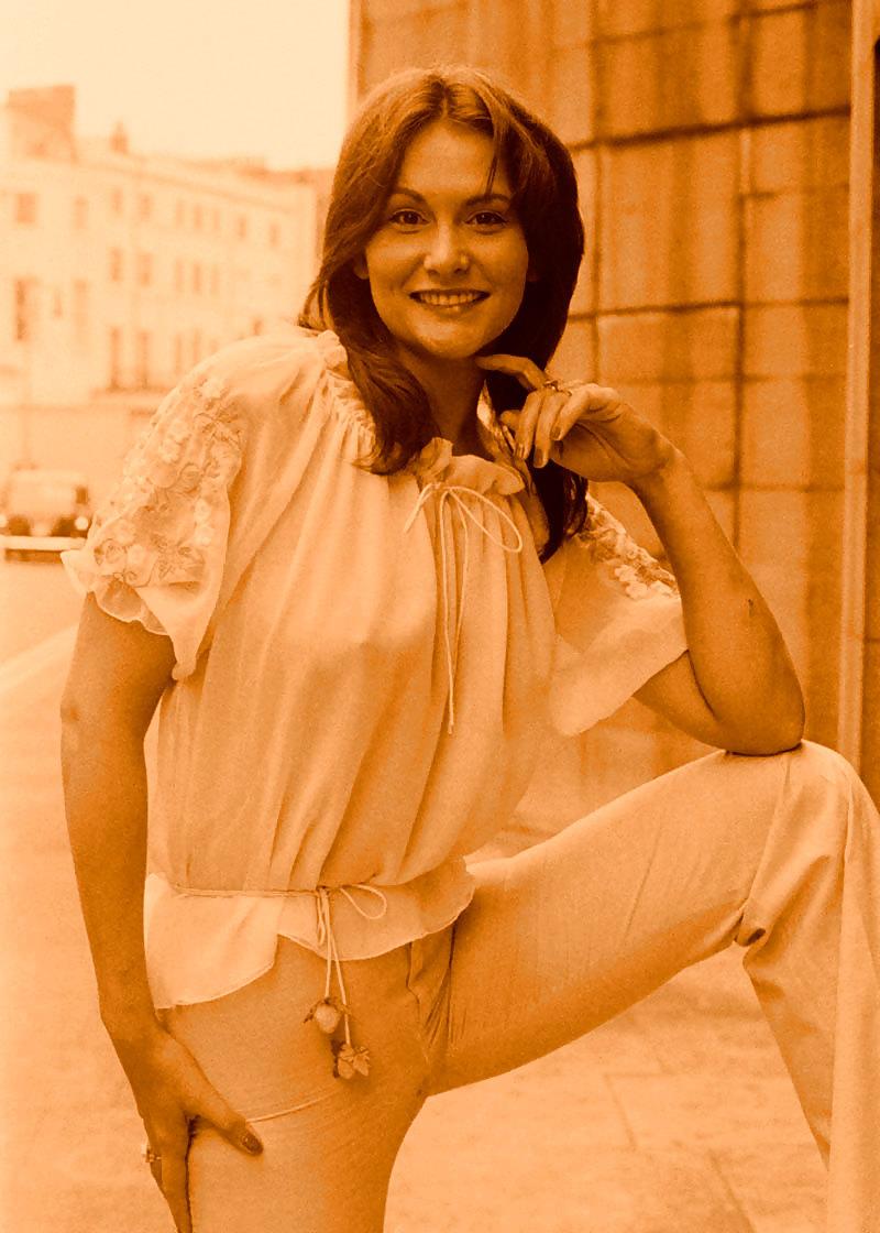 25P Retro Linda Lovelace