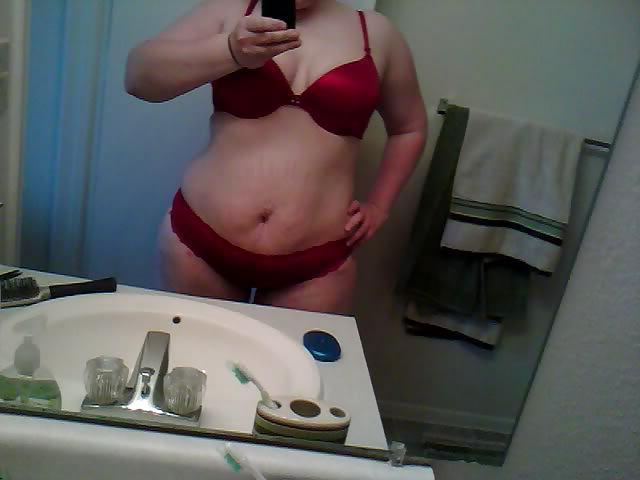 14P Sexy Neighbor MILF 