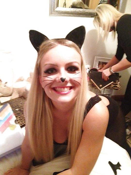 22P Die Britin Katie Evans