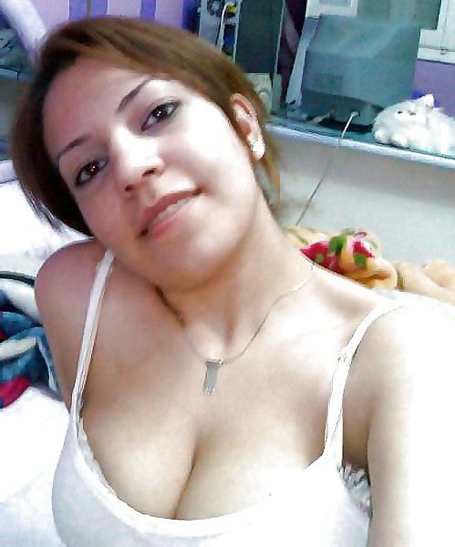 21P Arab-Turkish HOT ASS