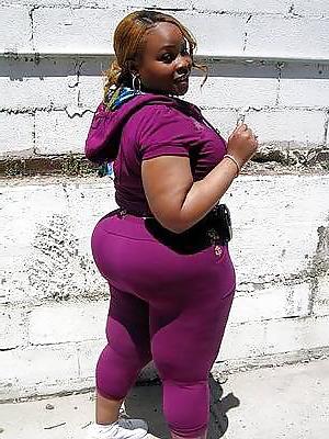 25P Big Black Titties and Ass