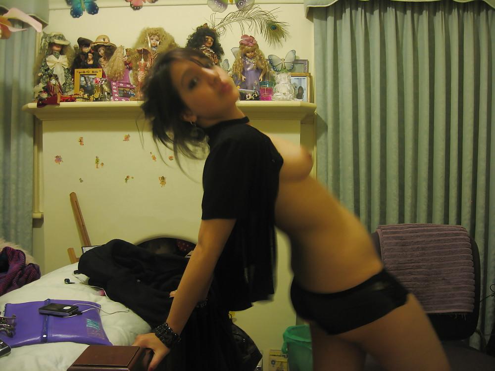 25P Turkish Slutty Teen