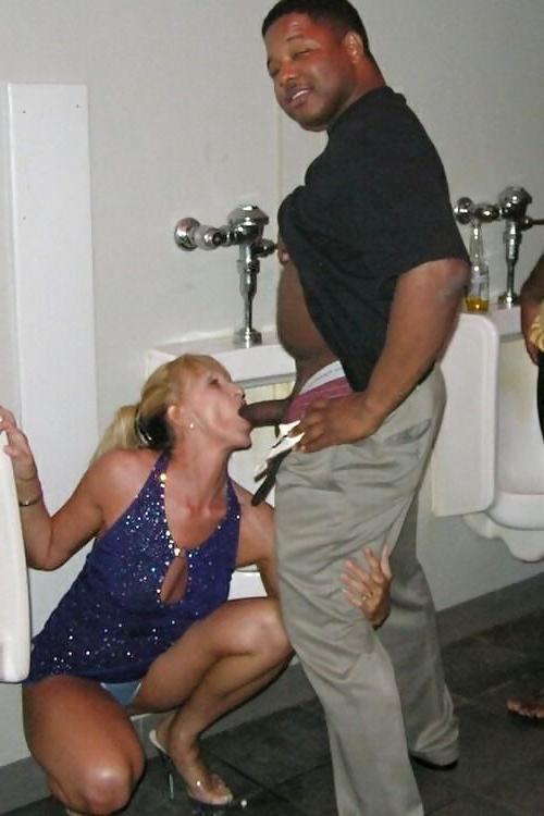 7P Public flashing and fucking