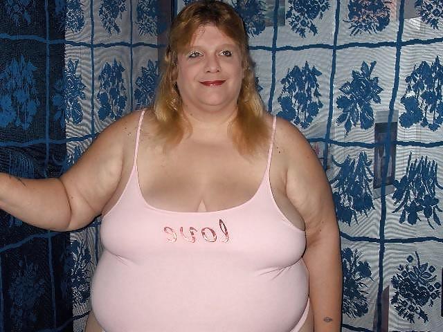 25P BBW Cleavage Collection #4