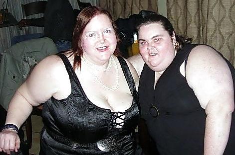 25P BBW Cleavage Collection #4