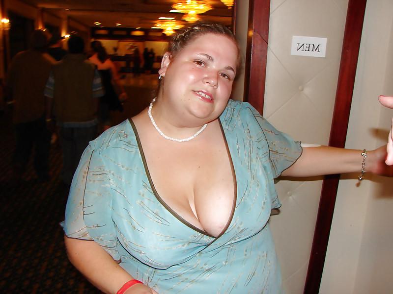 25P BBW Cleavage Collection #4