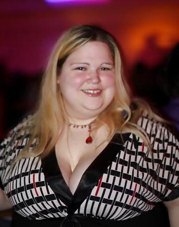 25P BBW Cleavage Collection #4
