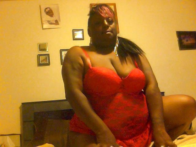 8P Red lingerie