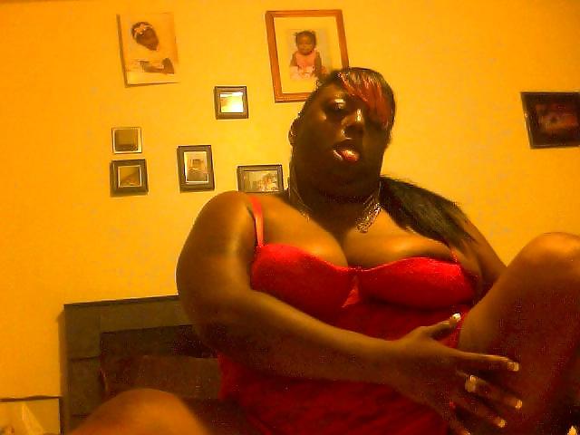 8P Red lingerie