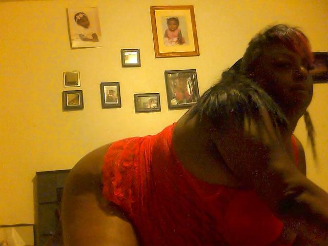 8P Red lingerie