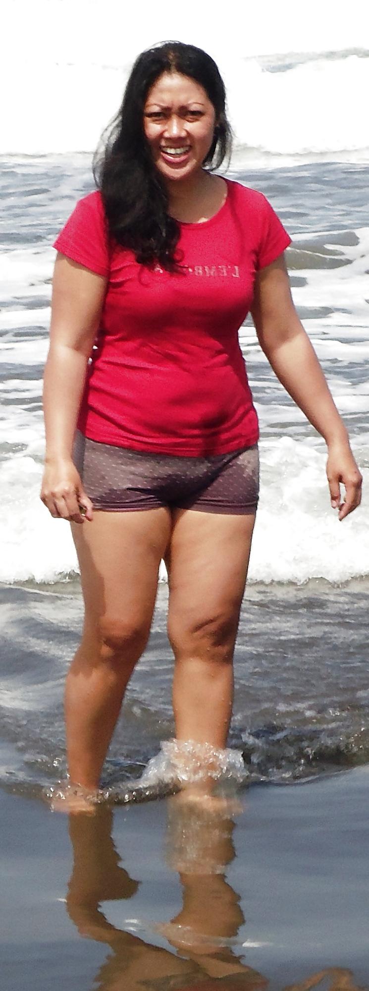 13P Indo MILF Asian Liz