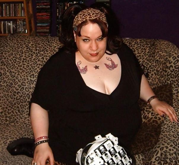 25P BBW Cleavage Collection #9