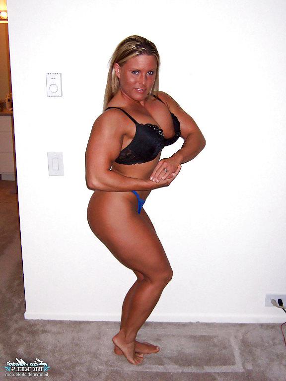 25P Muscle chicks! Hot or Not?