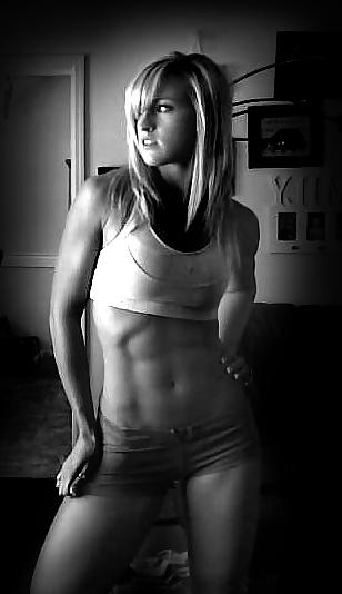 25P Muscle chicks! Hot or Not?