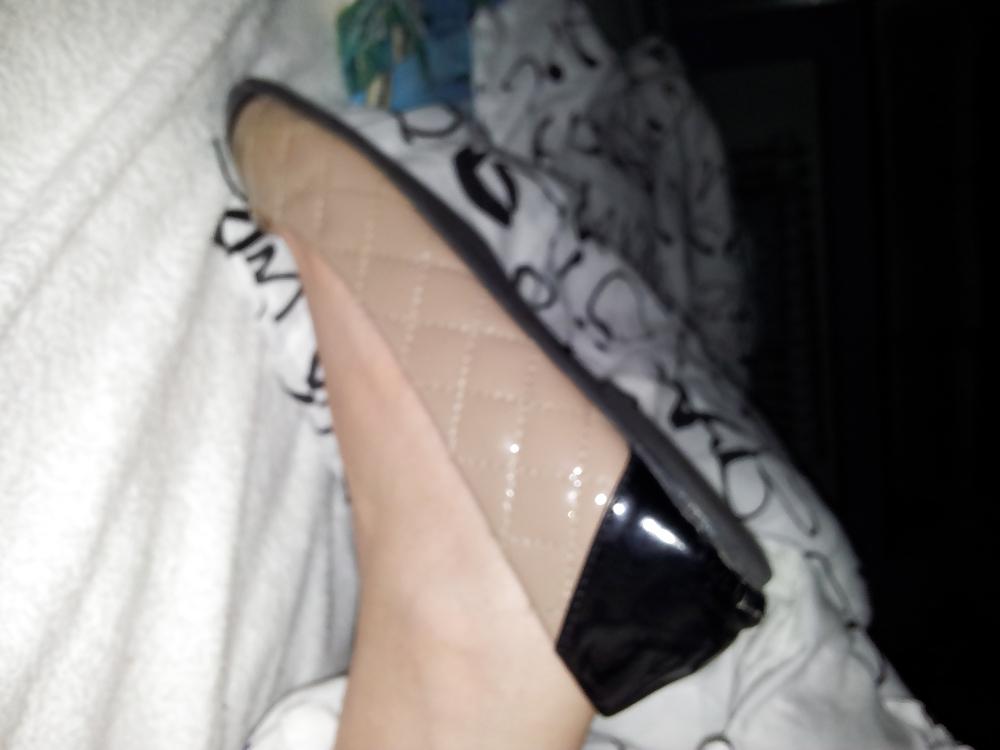 5P Candid neighbor gf in bed flats ballerinas 