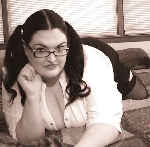 25P BBW Cleavage Collection #16