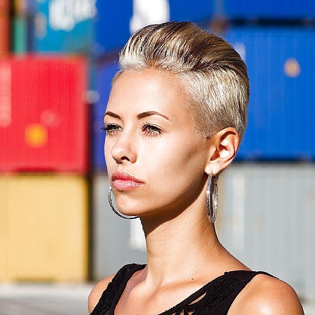 15P Pixie haircut, love short hair