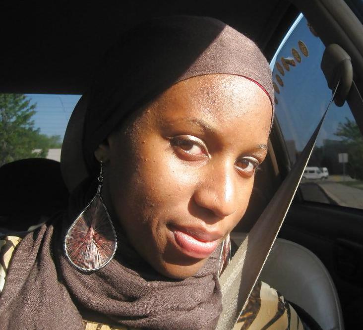 14P Who Else Wants To Cum On These Black Muslim Faces?
