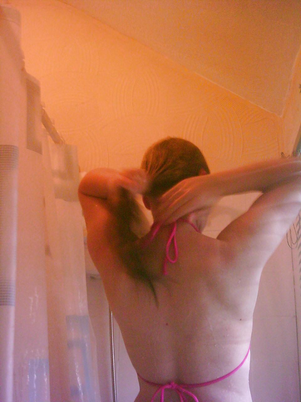 25P Shower