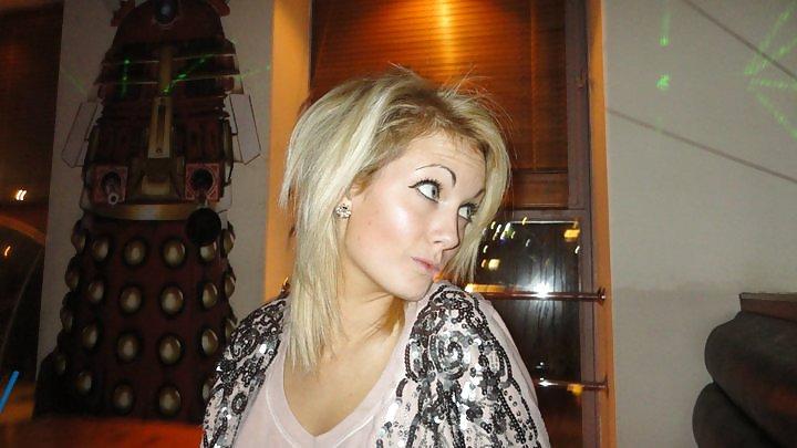 24P British Jennifer Stapleton