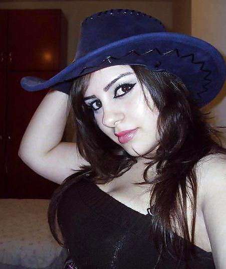 22P Arab-Turkish HOT ASS